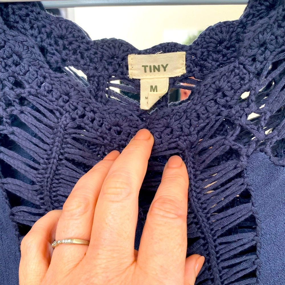 Blouse - Picture 2 of 3